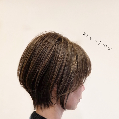 ショートヘア