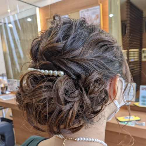 パーティーアップヘアー